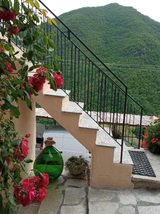 Agriturismo U'Spigu Nonna Annetta Nasino Ngoại thất bức ảnh